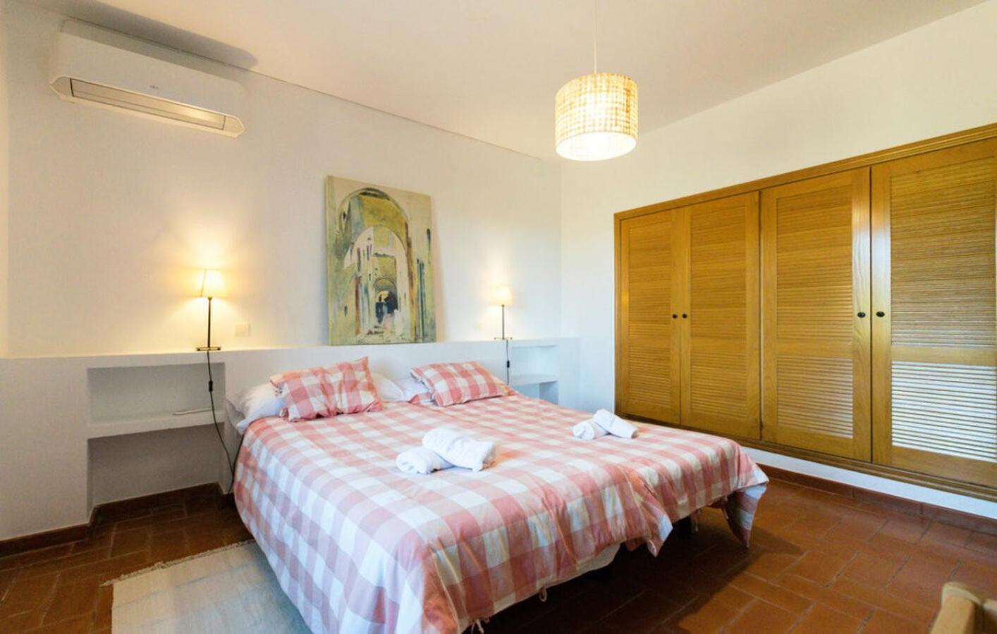 Cortijo Mazuecos By Sharingco Villa Lora del Río Kültér fotó
